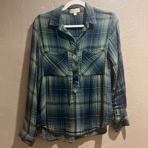 Anthropologie Cloth & Stone Breezy Green Plaid Flannel Popover Top